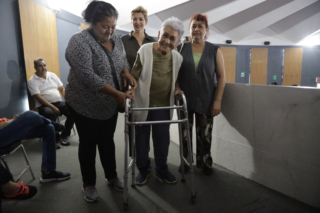 Alrededor de 200 personas fueron beneficiadas con apoyos funcionales para mejorar su movilidad e inclusión.