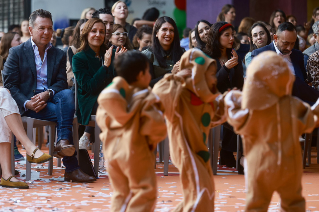 Celebran navidad en Hogar Cabañas