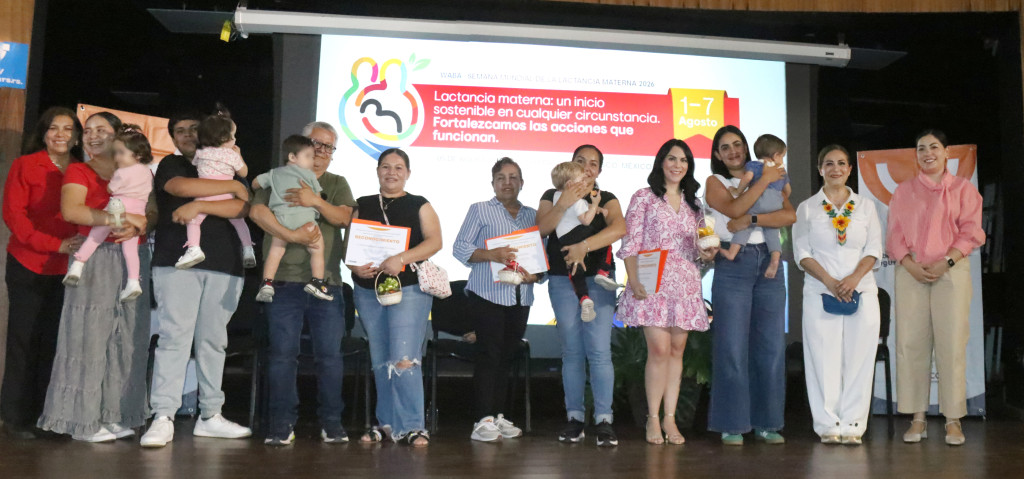 Autoridades de DIF Jalisco y participantes del encuentro de Lactancia Materna 2026
