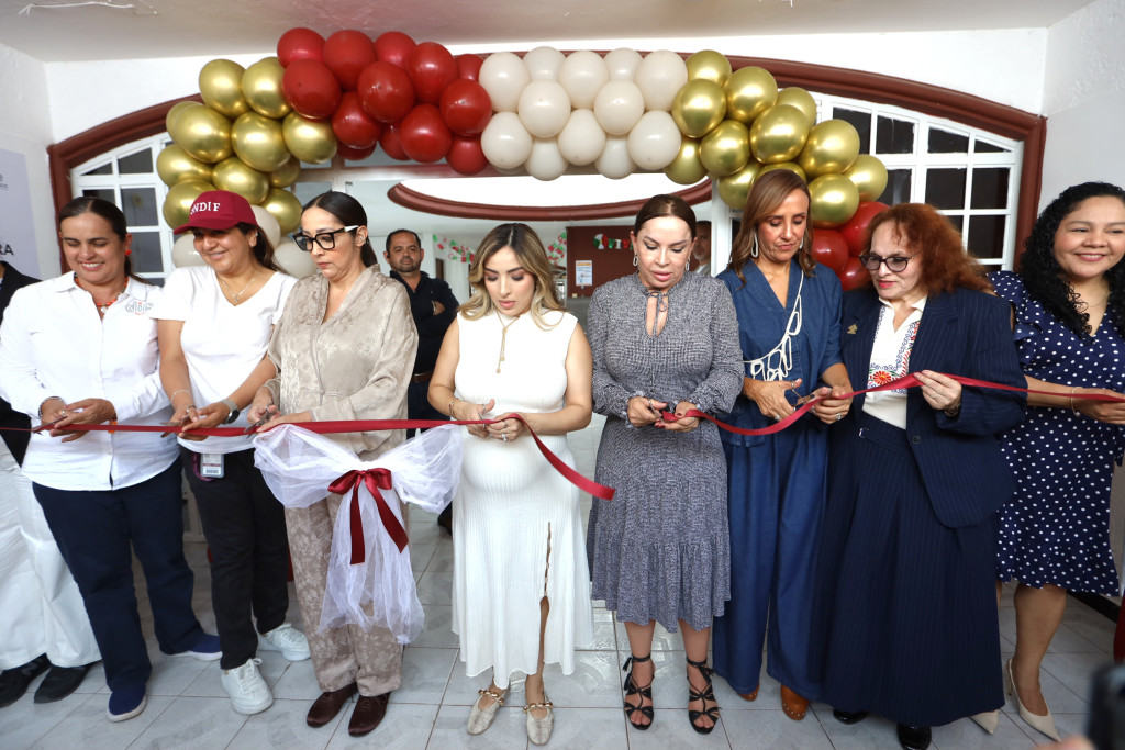 La Presidenta de DIF Jalisco Maye Villa de Lemus, inauguró el Centro Pilares. La Huizachera El Salto